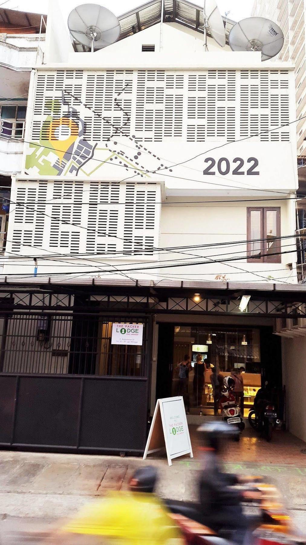 Spot On 91821 The Packer Lodge Jakarta Exteriör bild