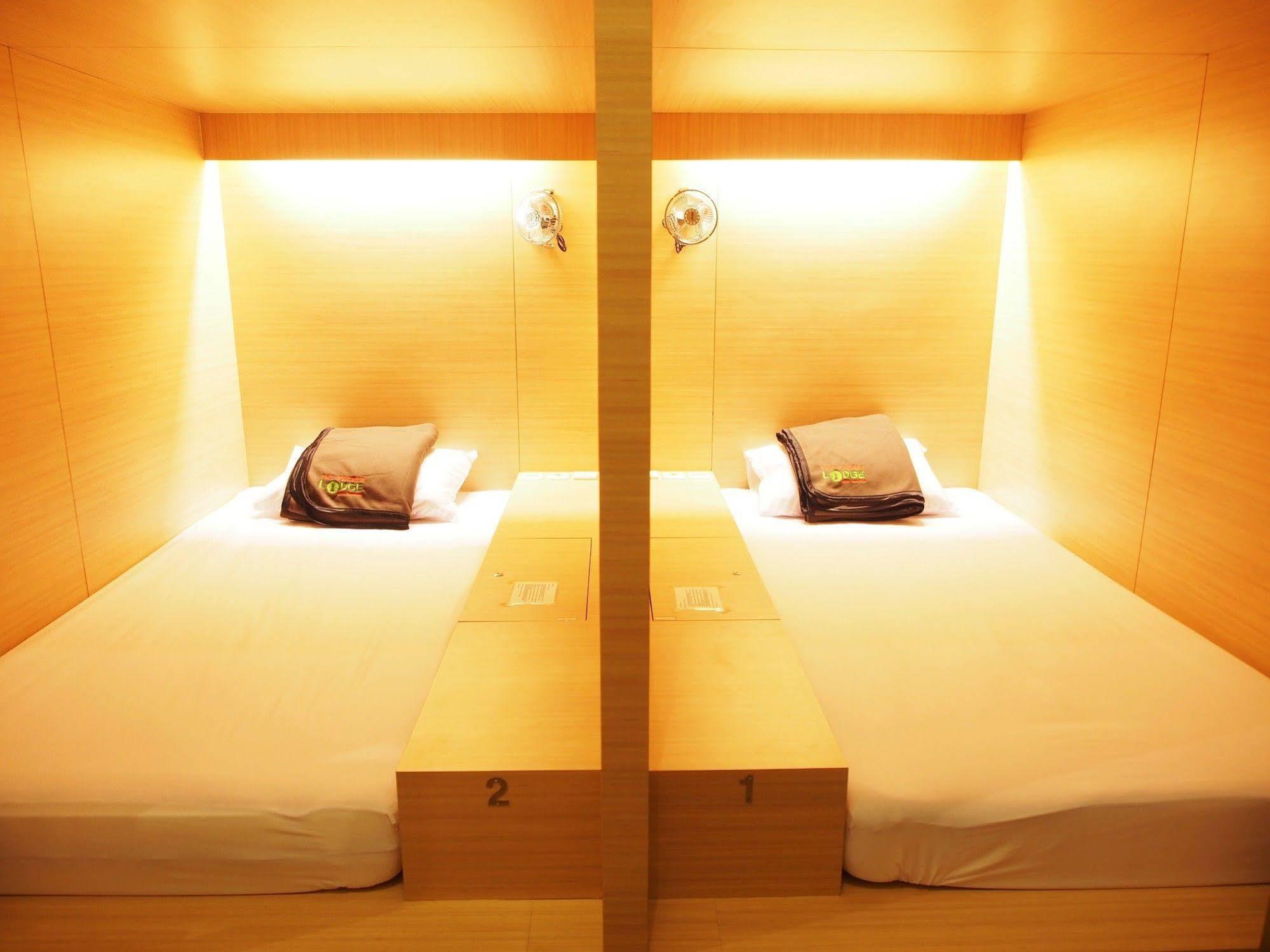 Spot On 91821 The Packer Lodge Jakarta Exteriör bild